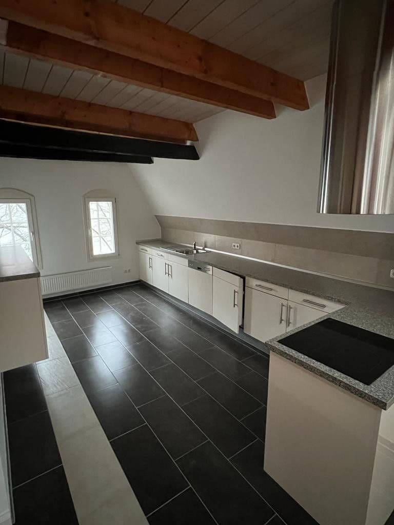 Prenájom bytu 3-izbový 118 m², Fleischhauerstraße, Lübeck, Šlezvicko-Holštajnsko Prenájom bytu 3-izbový 118 m², Fleischhauerstraße, Lübeck, Šlezvicko-Holštajnsko