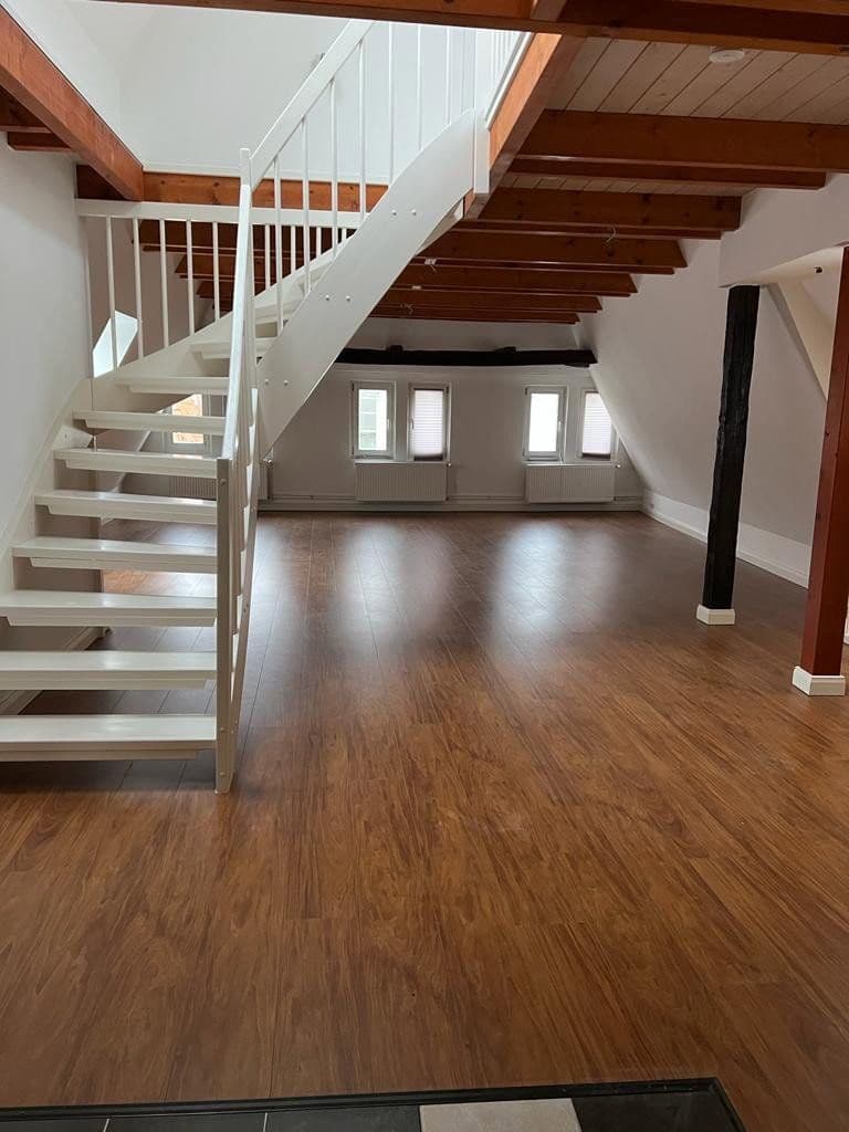 Prenájom bytu 3-izbový 118 m², Fleischhauerstraße, Lübeck, Šlezvicko-Holštajnsko Prenájom bytu 3-izbový 118 m², Fleischhauerstraße, Lübeck, Šlezvicko-Holštajnsko