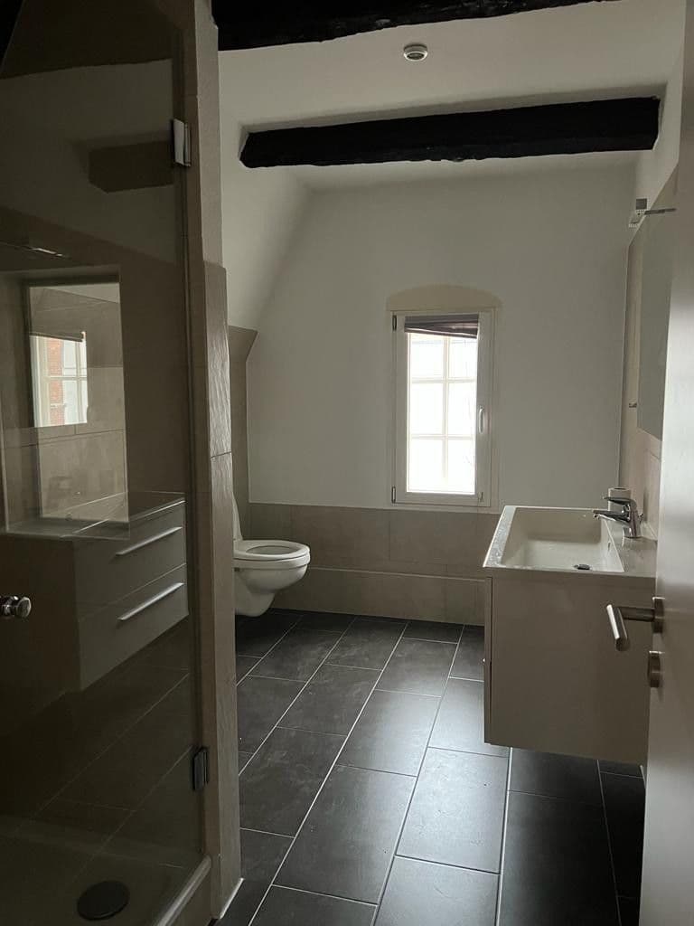 Prenájom bytu 3-izbový 118 m², Fleischhauerstraße, Lübeck, Šlezvicko-Holštajnsko Prenájom bytu 3-izbový 118 m², Fleischhauerstraße, Lübeck, Šlezvicko-Holštajnsko
