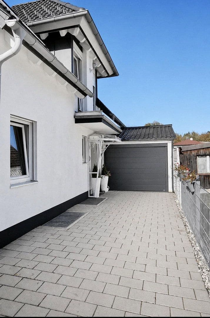 Predaj domu 172 m², pozemek 300 m², Weilheim, Bavorsko Predaj domu 172 m², pozemek 300 m², Weilheim, Bavorsko