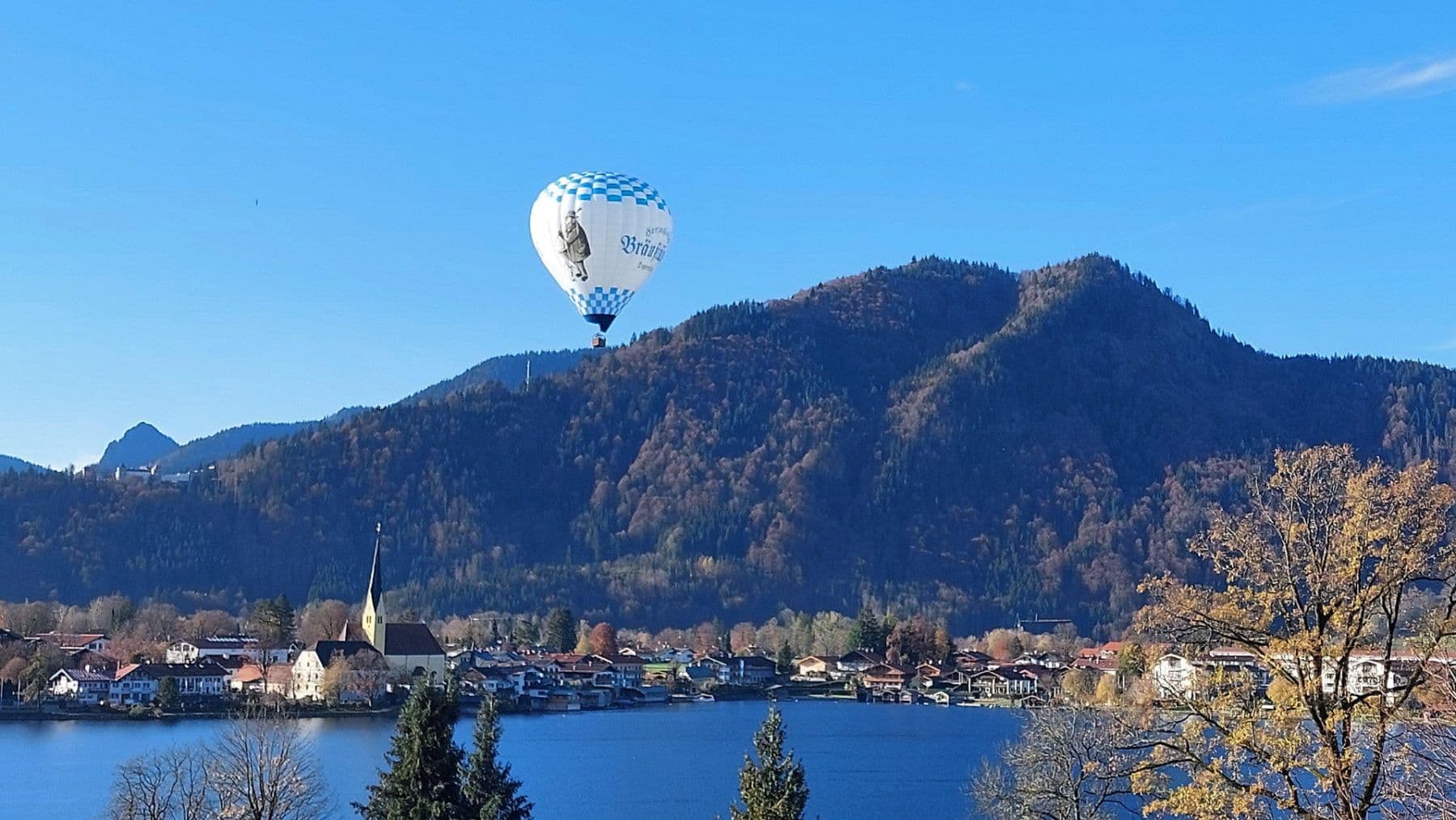 Prenájom bytu 3-izbový 65 m², Blumenweg 5, Tegernsee, Bavorsko Prenájom bytu 3-izbový 65 m², Blumenweg 5, Tegernsee, Bavorsko