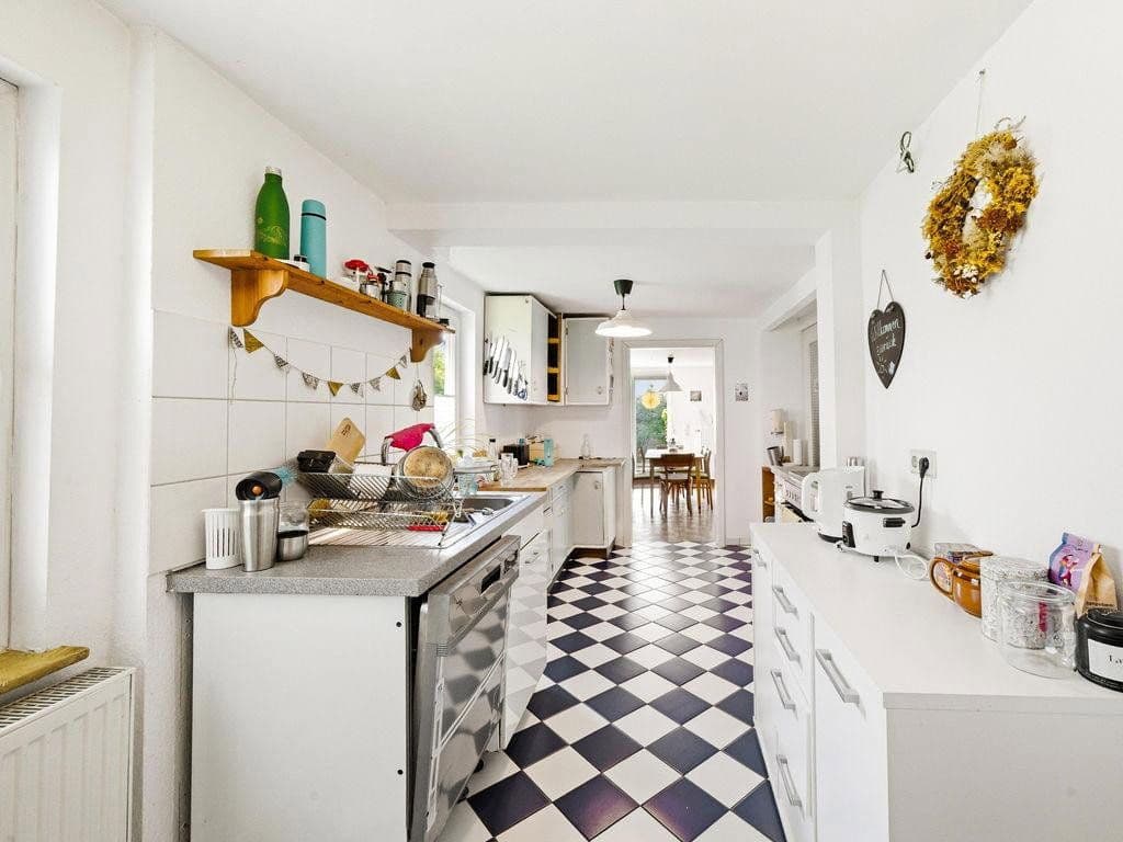 Predaj domu 159 m², pozemek 144 m², Stuttgart, Bádensko-Wurttembersko Predaj domu 159 m², pozemek 144 m², Stuttgart, Bádensko-Wurttembersko