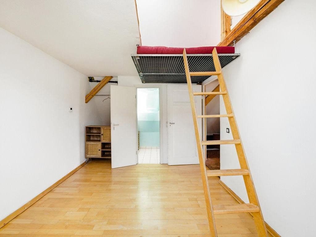 Predaj domu 159 m², pozemek 144 m², Stuttgart, Bádensko-Wurttembersko Predaj domu 159 m², pozemek 144 m², Stuttgart, Bádensko-Wurttembersko