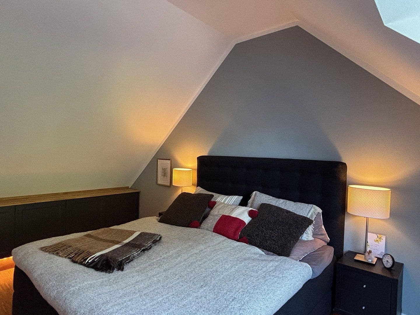Predaj bytu 4-izbový 146 m², Norderstedt, Šlezvicko-Holštajnsko Predaj bytu 4-izbový 146 m², Norderstedt, Šlezvicko-Holštajnsko