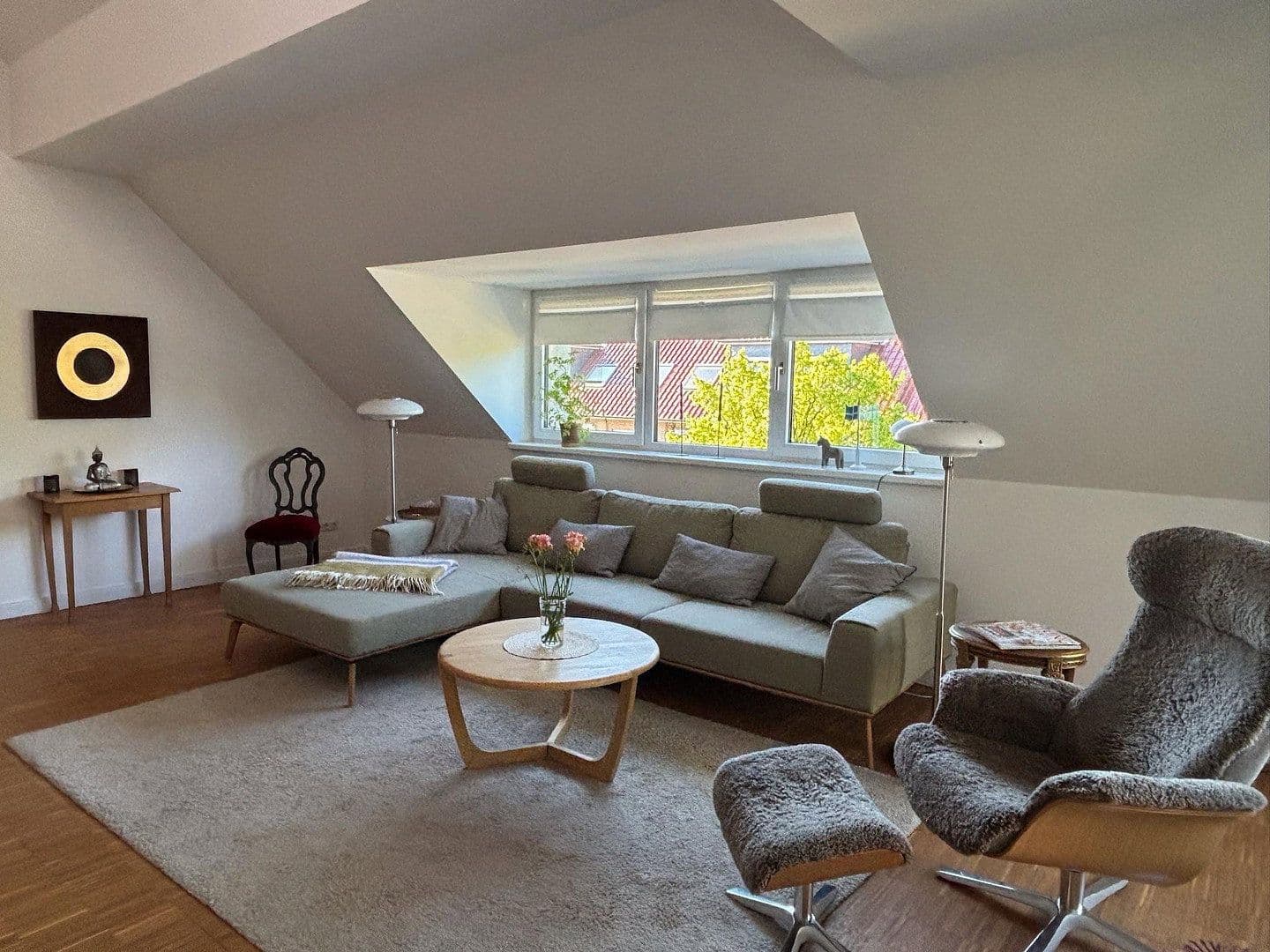 Predaj bytu 4-izbový 146 m², Norderstedt, Šlezvicko-Holštajnsko Predaj bytu 4-izbový 146 m², Norderstedt, Šlezvicko-Holštajnsko
