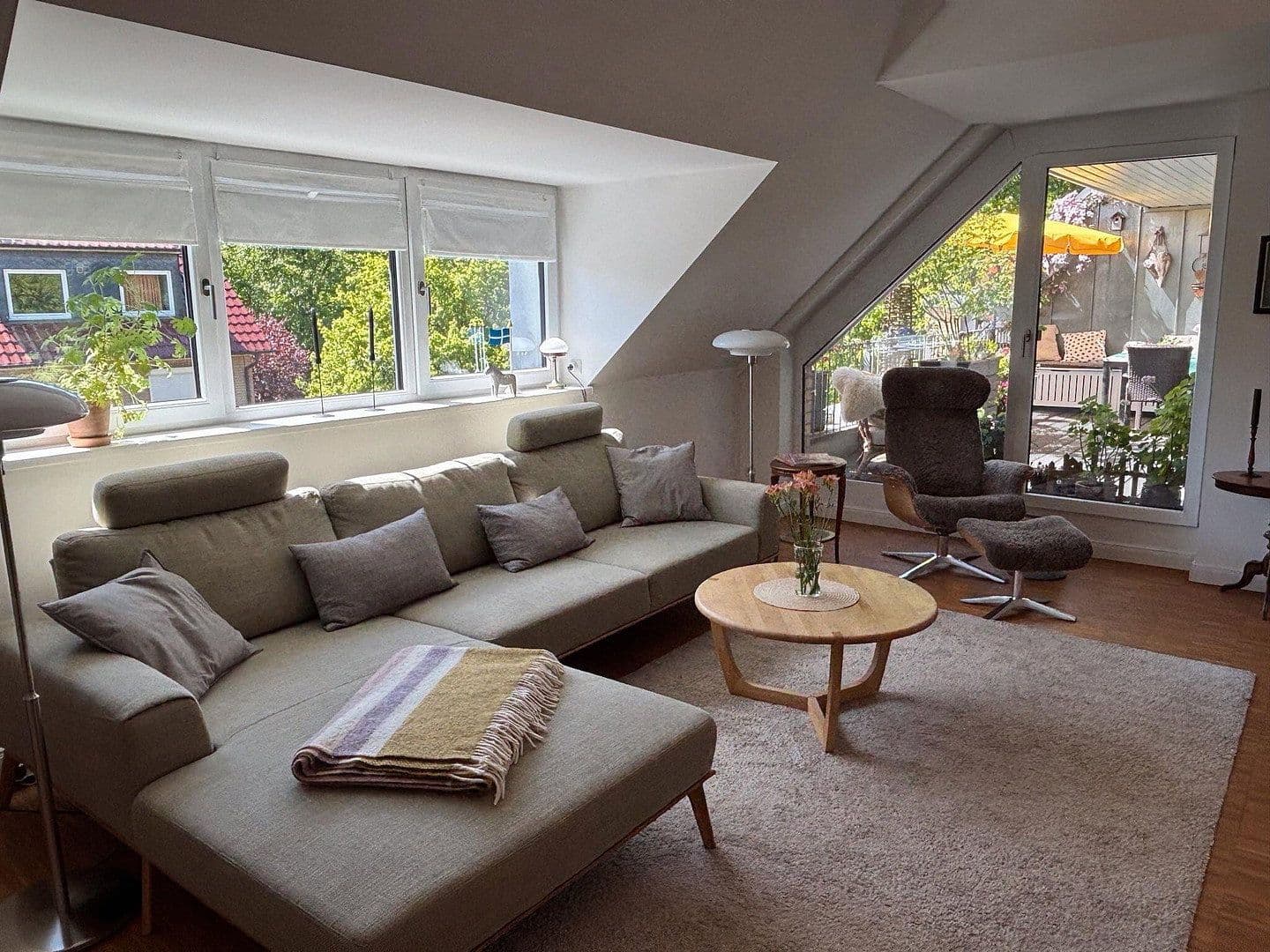 Predaj bytu 4-izbový 146 m², Norderstedt, Šlezvicko-Holštajnsko Predaj bytu 4-izbový 146 m², Norderstedt, Šlezvicko-Holštajnsko