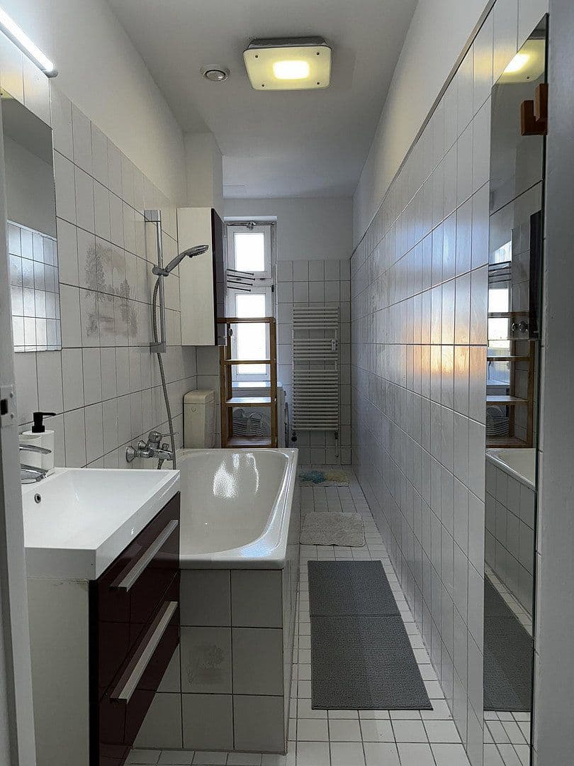 Predaj bytu 3-izbový 65 m², Osloer Str. 101, Berlin, Berlín Predaj bytu 3-izbový 65 m², Osloer Str. 101, Berlin, Berlín
