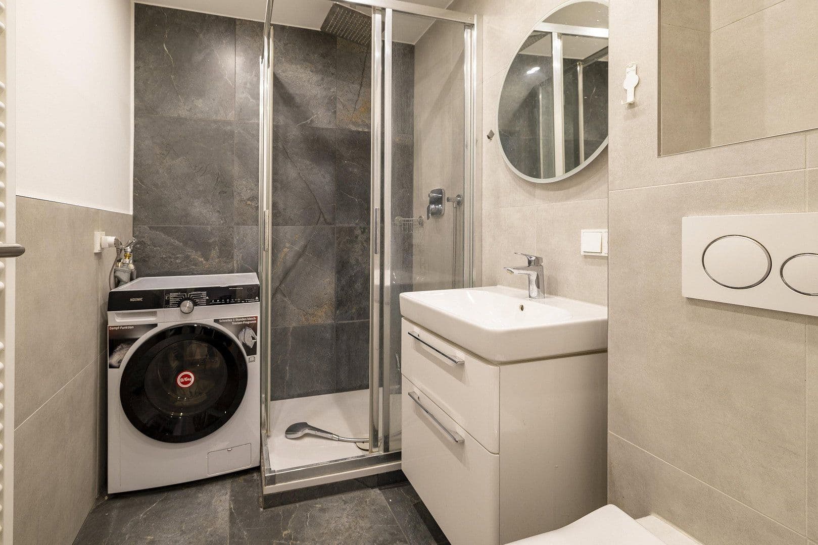 Prenájom bytu 1-izbový 31 m², Grünwalder Str. 11, München, Bavorsko Prenájom bytu 1-izbový 31 m², Grünwalder Str. 11, München, Bavorsko