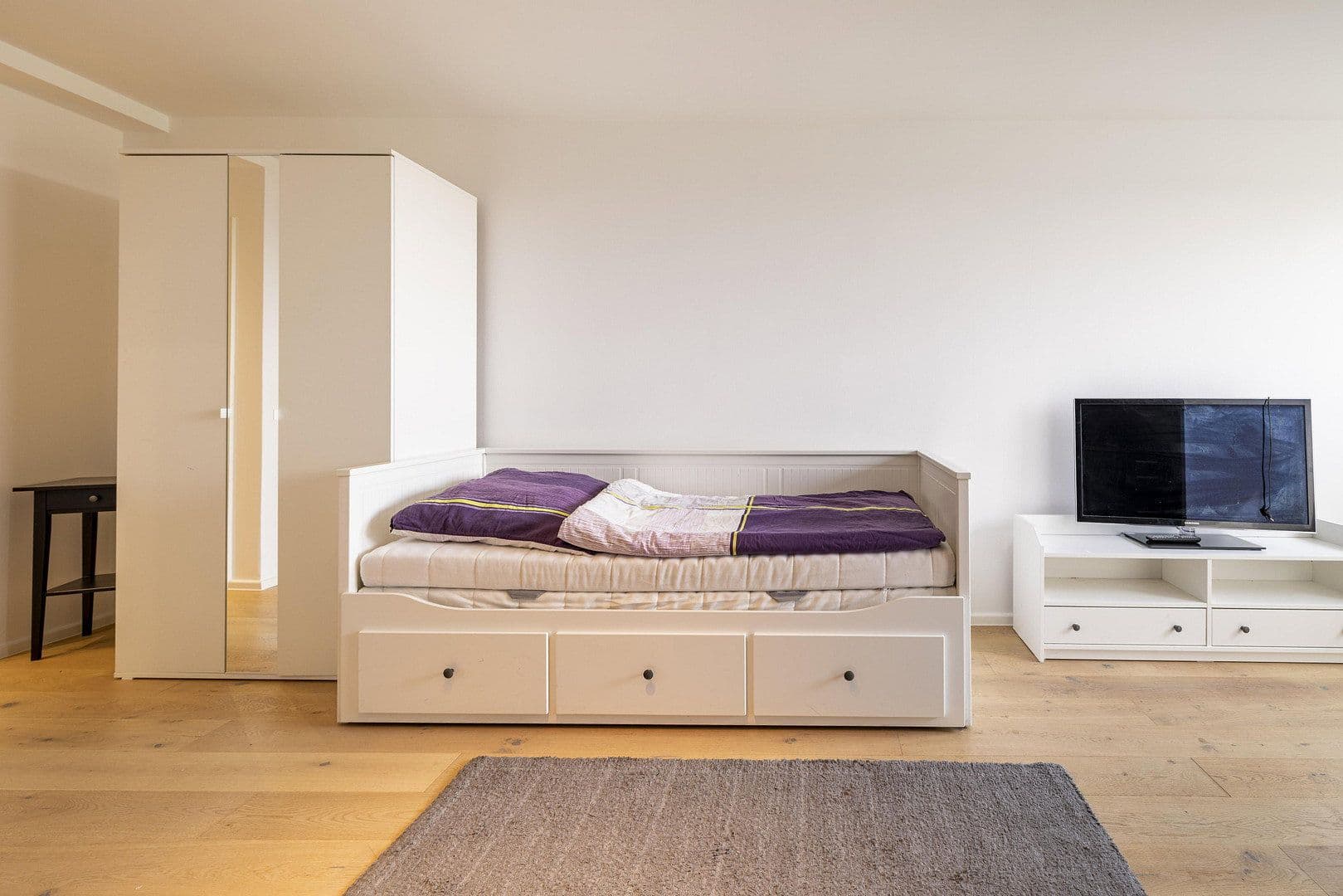 Prenájom bytu 1-izbový 31 m², Grünwalder Str. 11, München, Bavorsko Prenájom bytu 1-izbový 31 m², Grünwalder Str. 11, München, Bavorsko