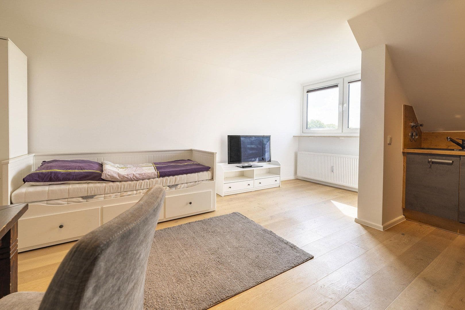 Prenájom bytu 1-izbový 31 m², Grünwalder Str. 11, München, Bavorsko Prenájom bytu 1-izbový 31 m², Grünwalder Str. 11, München, Bavorsko