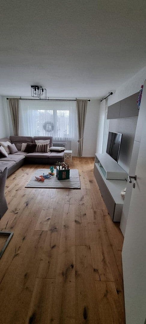 Prenájom bytu 3-izbový 72 m², Sindelfingen, Bádensko-Wurttembersko Prenájom bytu 3-izbový 72 m², Sindelfingen, Bádensko-Wurttembersko