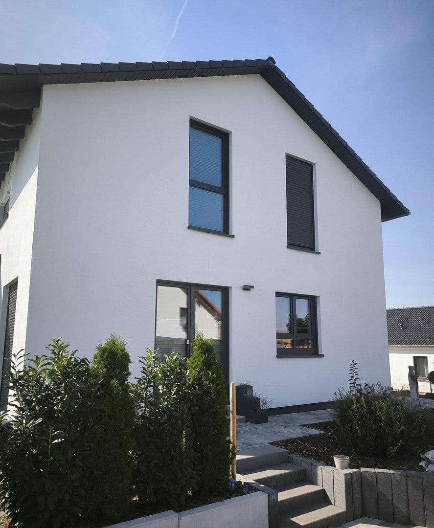 Predaj domu 143 m², pozemek 629 m², Strautfeld 11, Landolfshausen, Dolné Sasko Predaj domu 143 m², pozemek 629 m², Strautfeld 11, Landolfshausen, Dolné Sasko