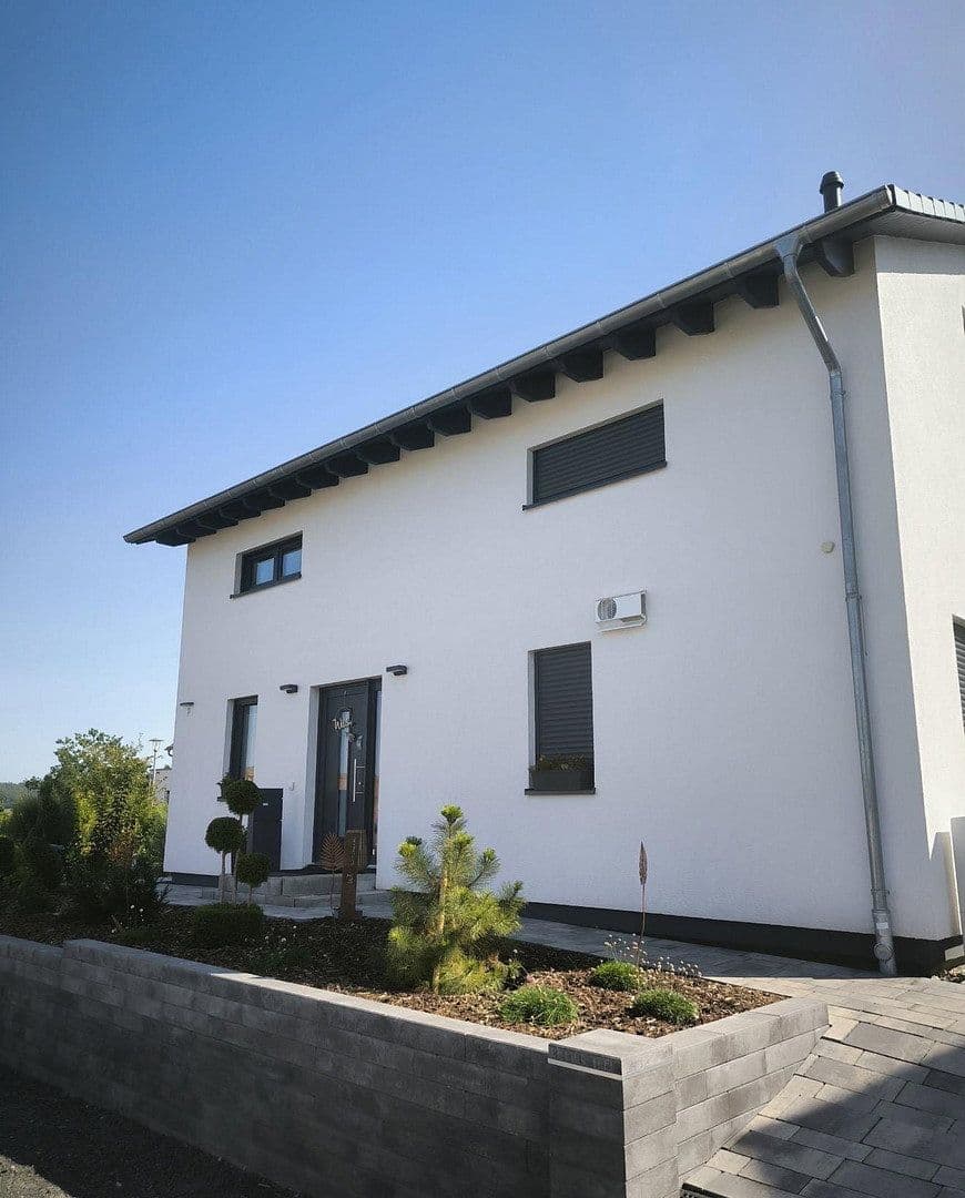 Predaj domu 143 m², pozemek 629 m², Strautfeld 11, Landolfshausen, Dolné Sasko Predaj domu 143 m², pozemek 629 m², Strautfeld 11, Landolfshausen, Dolné Sasko
