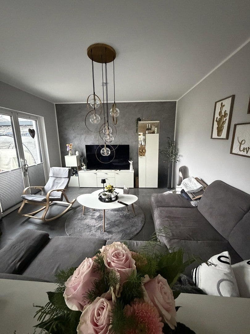 Predaj domu 143 m², pozemek 629 m², Strautfeld 11, Landolfshausen, Dolné Sasko Predaj domu 143 m², pozemek 629 m², Strautfeld 11, Landolfshausen, Dolné Sasko