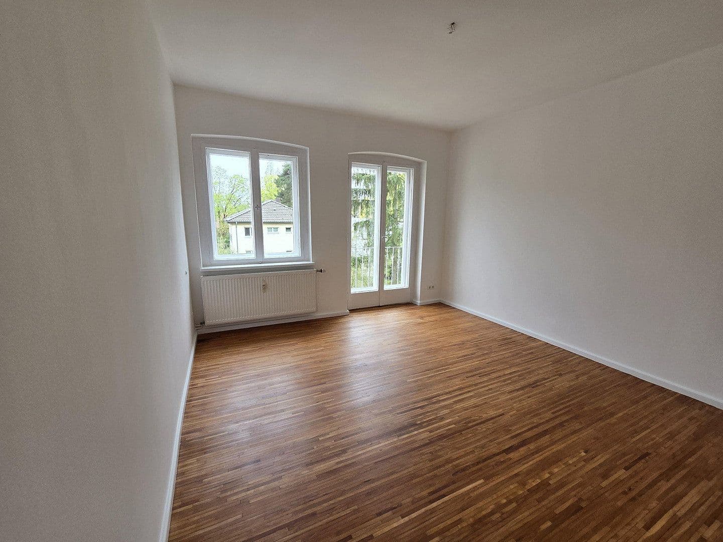 Prenájom bytu 4-izbový 114 m², Gerhart-Hauptmann Straße 43/45, Teltow, Brandenbursko Prenájom bytu 4-izbový 114 m², Gerhart-Hauptmann Straße 43/45, Teltow, Brandenbursko