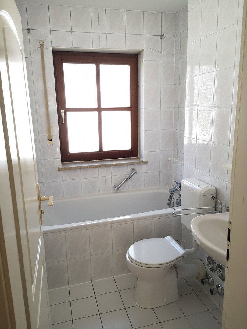 Prenájom bytu 2-izbový 45 m², Rofanstraße 00, München, Bavorsko Prenájom bytu 2-izbový 45 m², Rofanstraße 00, München, Bavorsko