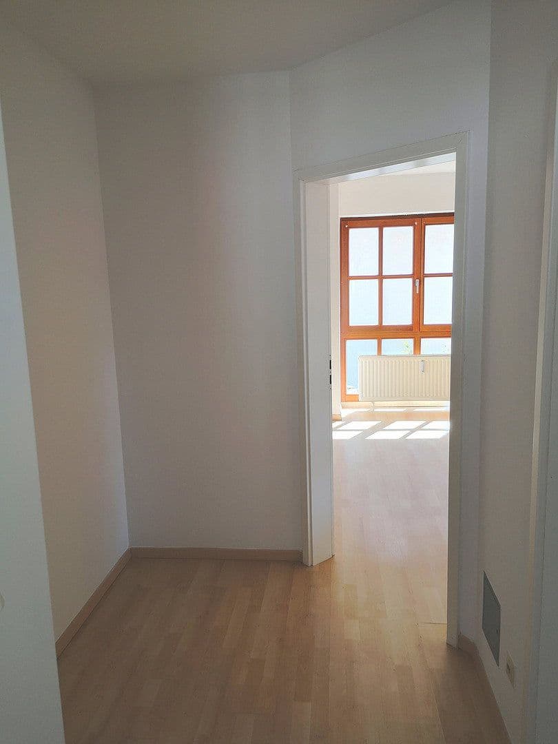Prenájom bytu 2-izbový 45 m², Rofanstraße 00, München, Bavorsko Prenájom bytu 2-izbový 45 m², Rofanstraße 00, München, Bavorsko