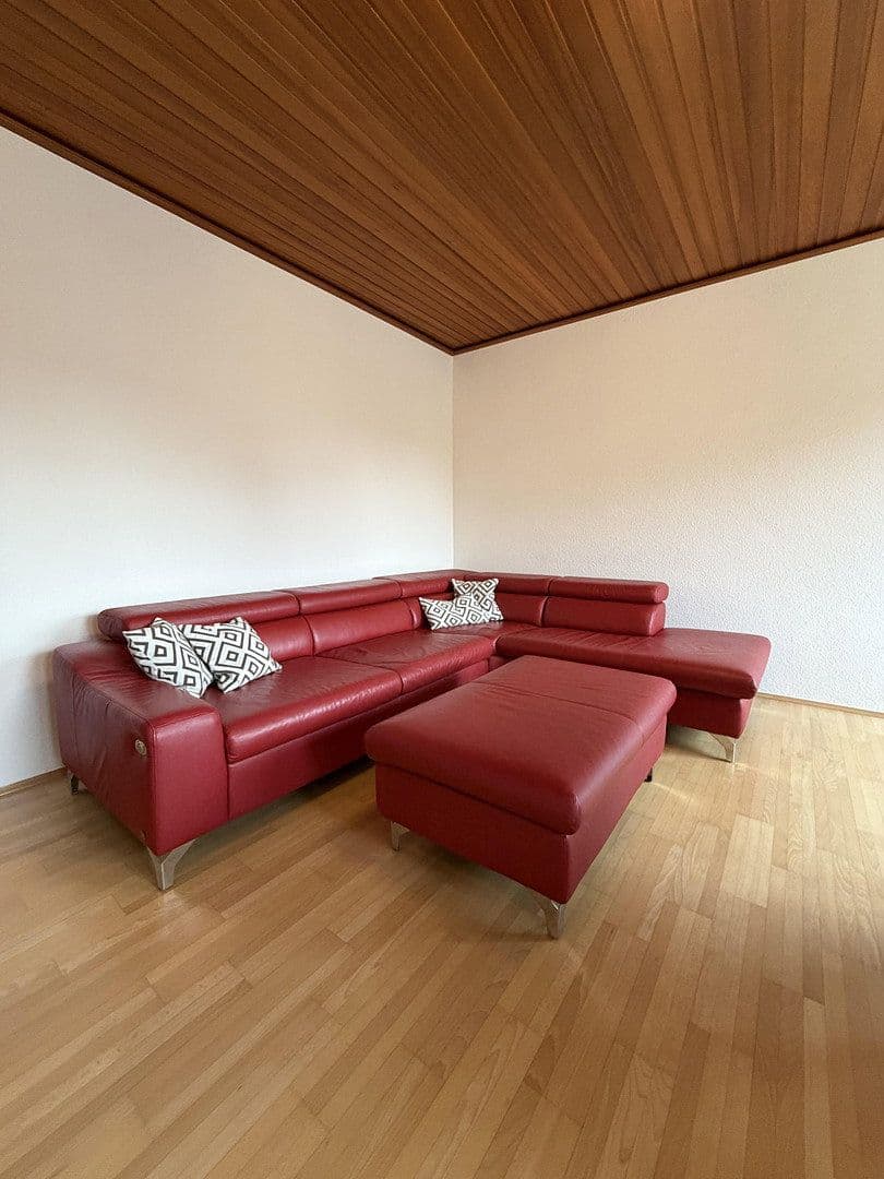 Prenájom bytu 2-izbový 73 m², Mannheim, Bádensko-Wurttembersko Prenájom bytu 2-izbový 73 m², Mannheim, Bádensko-Wurttembersko