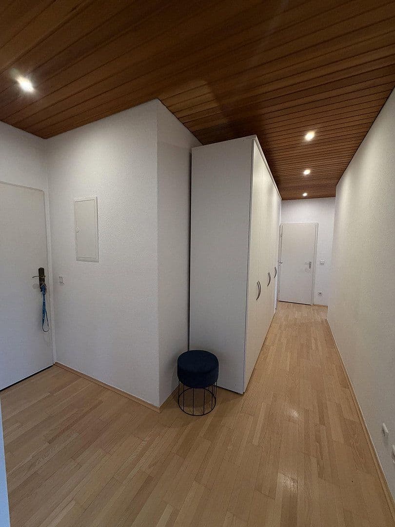 Prenájom bytu 2-izbový 73 m², Mannheim, Bádensko-Wurttembersko Prenájom bytu 2-izbový 73 m², Mannheim, Bádensko-Wurttembersko