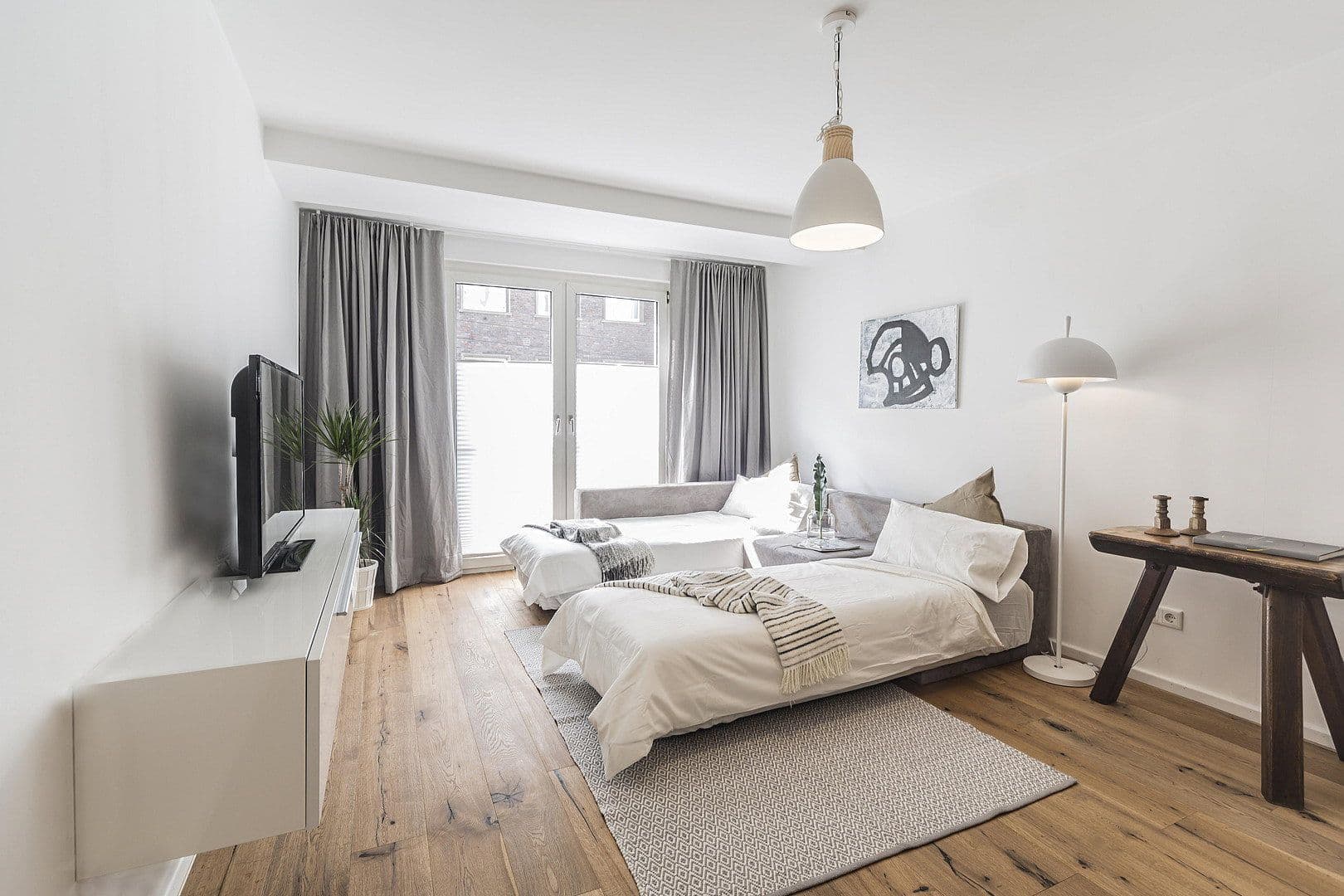 Prenájom bytu 2-izbový 56 m², Gladbacherstr. 27, Düsseldorf, Severné Porýnie - Westfálsko Prenájom bytu 2-izbový 56 m², Gladbacherstr. 27, Düsseldorf, Severné Porýnie - Westfálsko