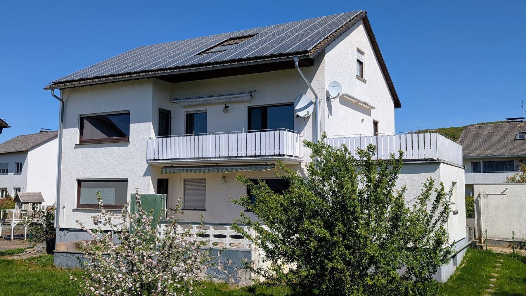 Predaj domu 228 m², pozemek 610 m², Meschede, Severné Porýnie - Westfálsko Predaj domu 228 m², pozemek 610 m², Meschede, Severné Porýnie - Westfálsko