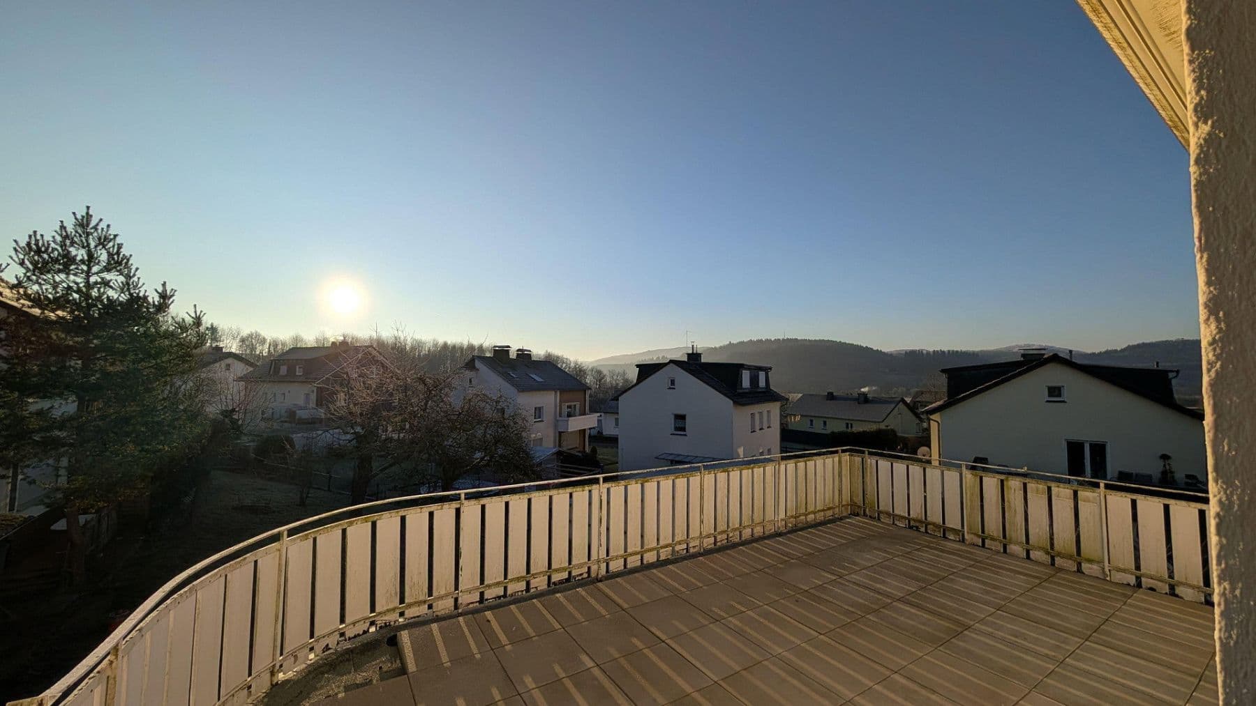 Predaj domu 228 m², pozemek 610 m², Meschede, Severné Porýnie - Westfálsko Predaj domu 228 m², pozemek 610 m², Meschede, Severné Porýnie - Westfálsko