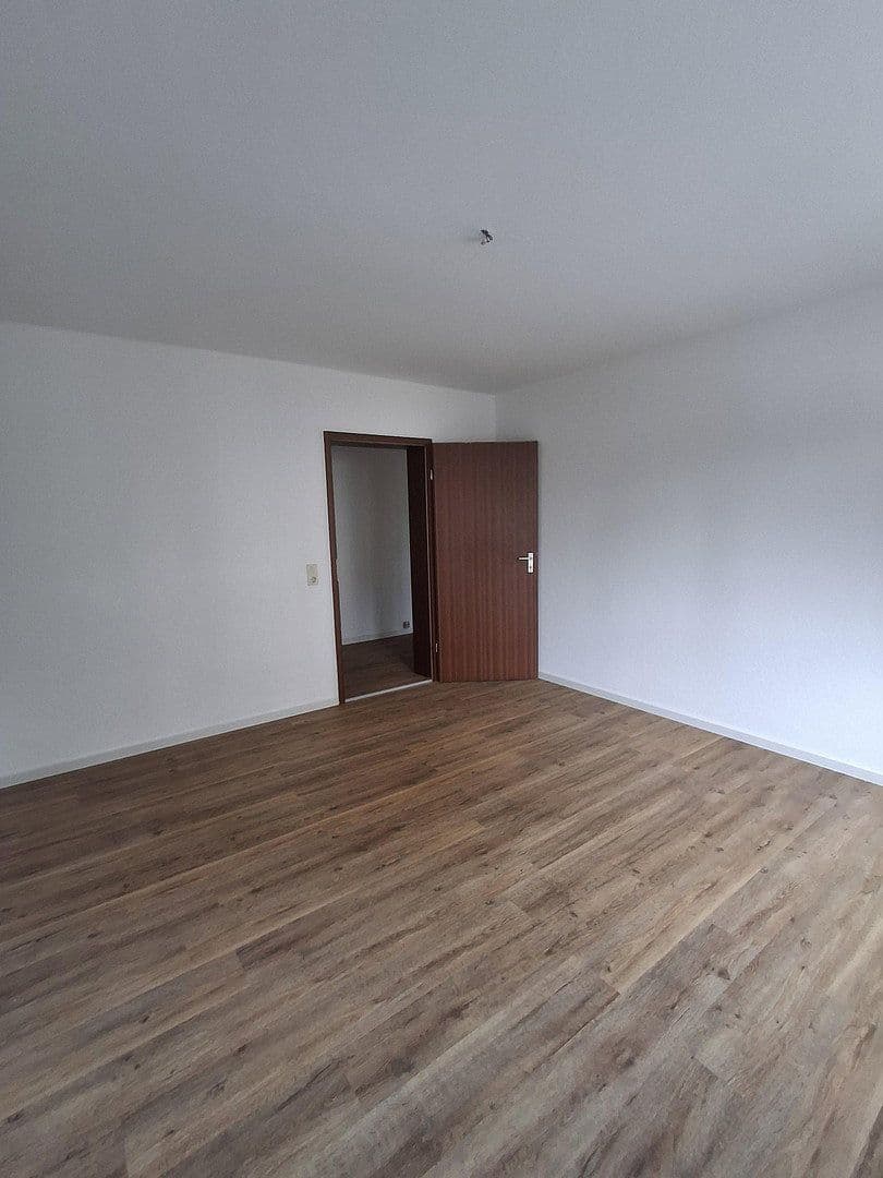 Prenájom bytu 2-izbový 73 m², Durmersheimer Straße 72, Karlsruhe, Bádensko-Wurttembersko Prenájom bytu 2-izbový 73 m², Durmersheimer Straße 72, Karlsruhe, Bádensko-Wurttembersko