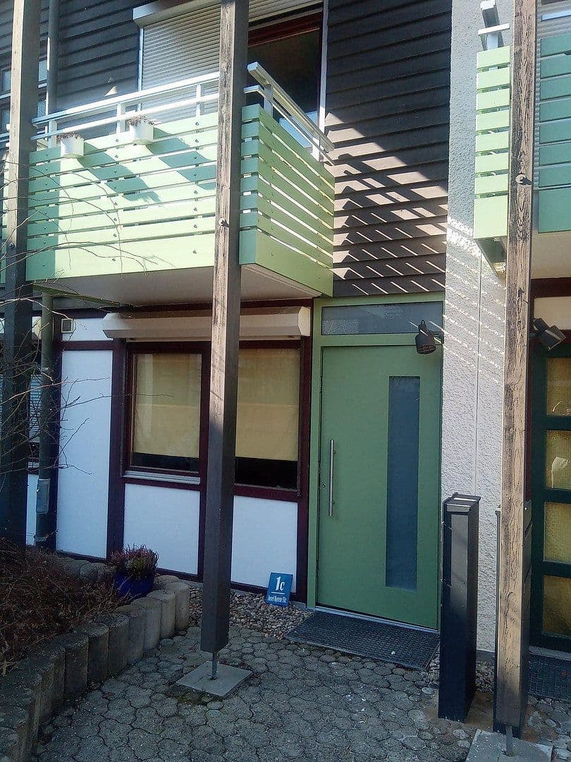 Prenájom domu 143 m², pozemek 233 m², Neubiberg, Bavorsko Prenájom domu 143 m², pozemek 233 m², Neubiberg, Bavorsko