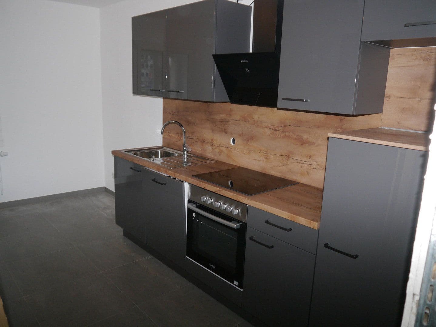 Prenájom bytu 3-izbový 94 m², Nürnberg, Bavorsko Prenájom bytu 3-izbový 94 m², Nürnberg, Bavorsko