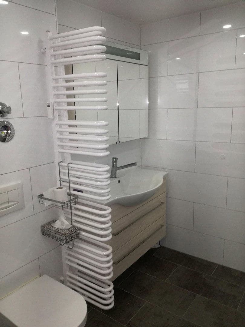 Predaj bytu 2-izbový 83 m², Geschwister-Scholl-Platz, Fürstenfeldbruck, Bavorsko Predaj bytu 2-izbový 83 m², Geschwister-Scholl-Platz, Fürstenfeldbruck, Bavorsko
