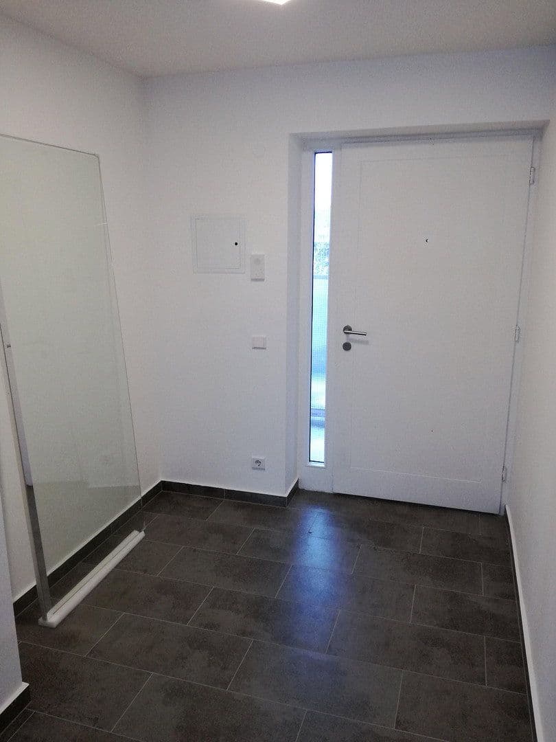 Predaj bytu 2-izbový 83 m², Geschwister-Scholl-Platz, Fürstenfeldbruck, Bavorsko Predaj bytu 2-izbový 83 m², Geschwister-Scholl-Platz, Fürstenfeldbruck, Bavorsko