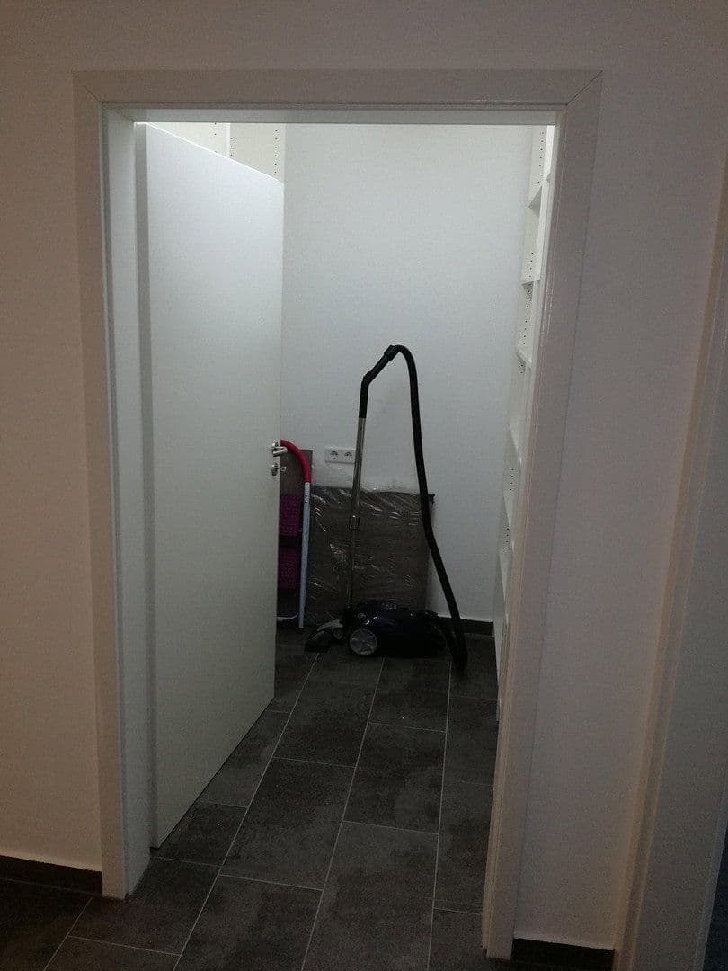 Predaj bytu 2-izbový 83 m², Geschwister-Scholl-Platz, Fürstenfeldbruck, Bavorsko Predaj bytu 2-izbový 83 m², Geschwister-Scholl-Platz, Fürstenfeldbruck, Bavorsko