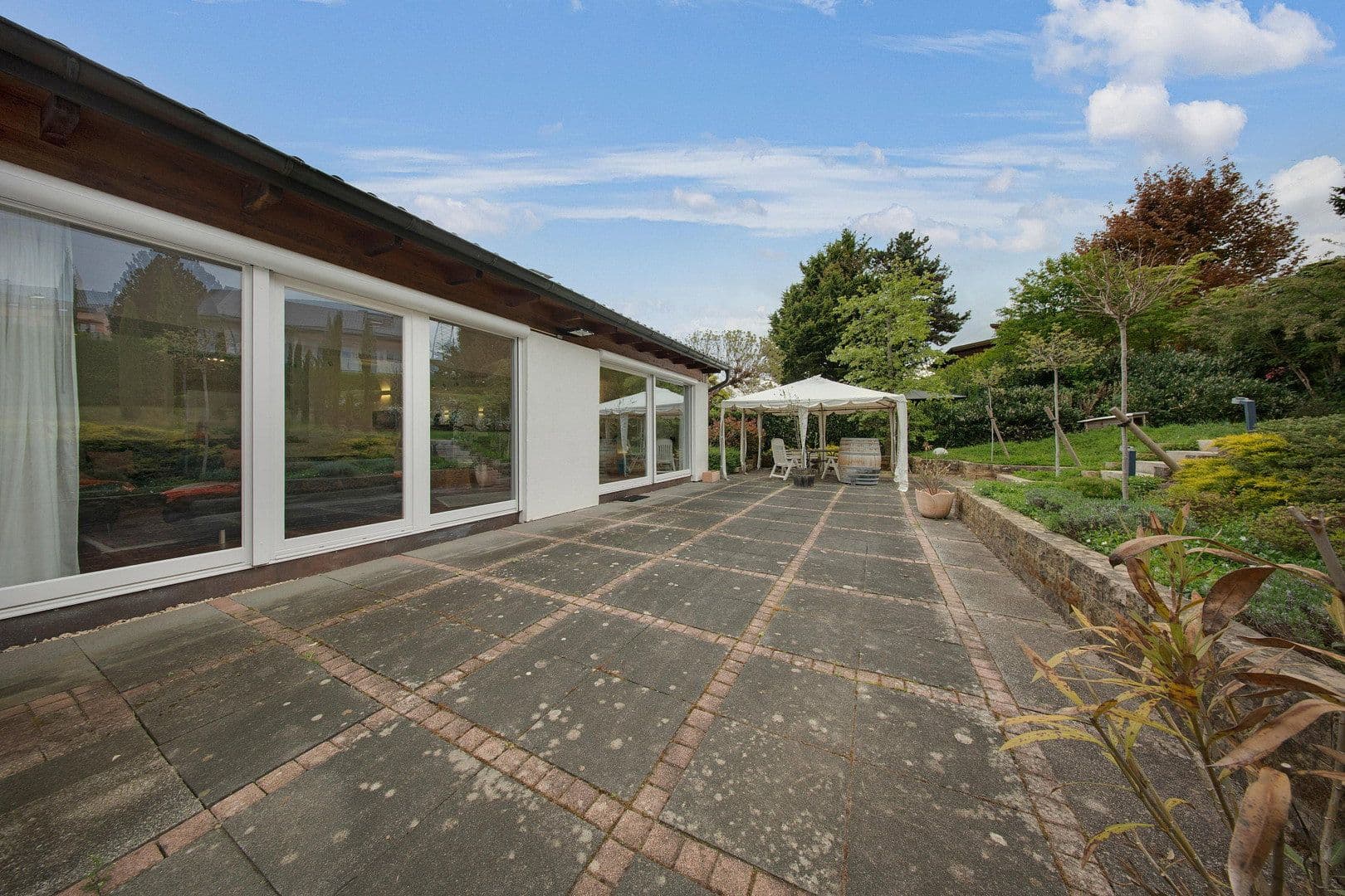 Predaj domu 265 m², pozemek 851 m², Gaggenau, Bádensko-Wurttembersko Predaj domu 265 m², pozemek 851 m², Gaggenau, Bádensko-Wurttembersko