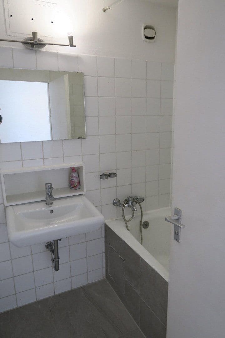 Predaj bytu 1-izbový 38 m², Lerchenauerstr. 3, München, Bavorsko Predaj bytu 1-izbový 38 m², Lerchenauerstr. 3, München, Bavorsko