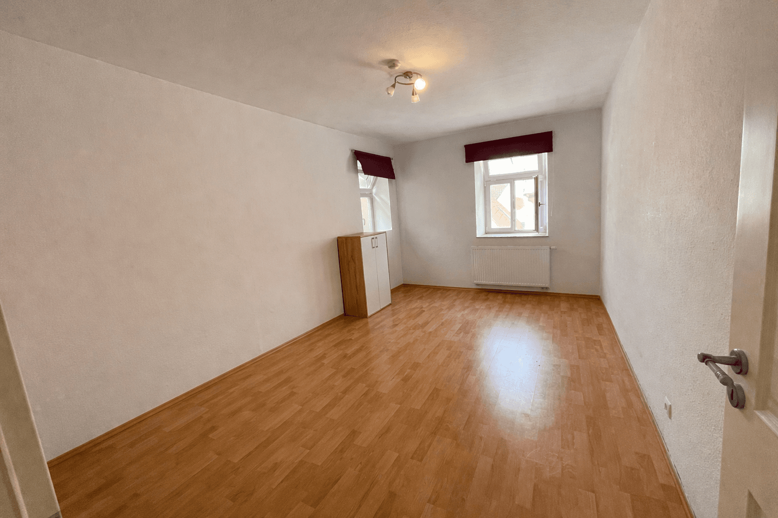 Prenájom bytu 2-izbový 73 m², Am Zehnt 9, Sinsheim, Bádensko-Wurttembersko Prenájom bytu 2-izbový 73 m², Am Zehnt 9, Sinsheim, Bádensko-Wurttembersko