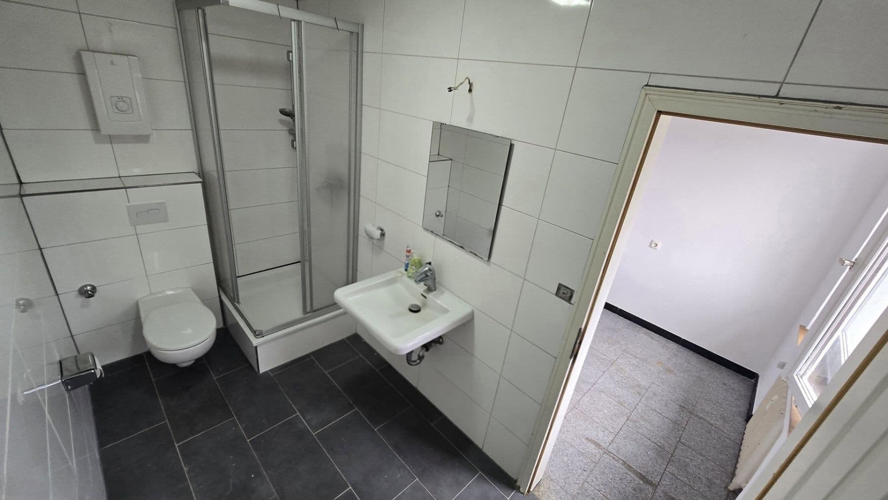 Prenájom bytu 3-izbový 110 m², Korschenbroich, Severné Porýnie - Westfálsko Prenájom bytu 3-izbový 110 m², Korschenbroich, Severné Porýnie - Westfálsko