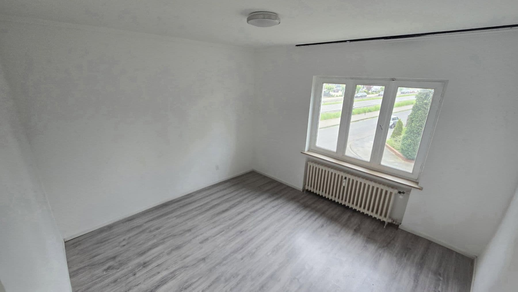 Prenájom bytu 3-izbový 110 m², Korschenbroich, Severné Porýnie - Westfálsko Prenájom bytu 3-izbový 110 m², Korschenbroich, Severné Porýnie - Westfálsko