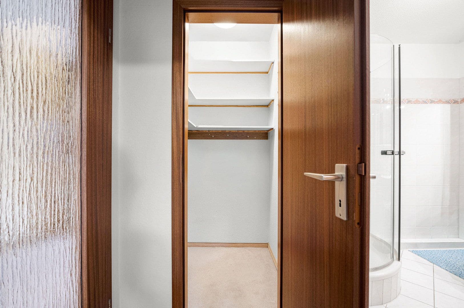 Predaj bytu 3-izbový 87 m², Norderstedt, Šlezvicko-Holštajnsko Predaj bytu 3-izbový 87 m², Norderstedt, Šlezvicko-Holštajnsko
