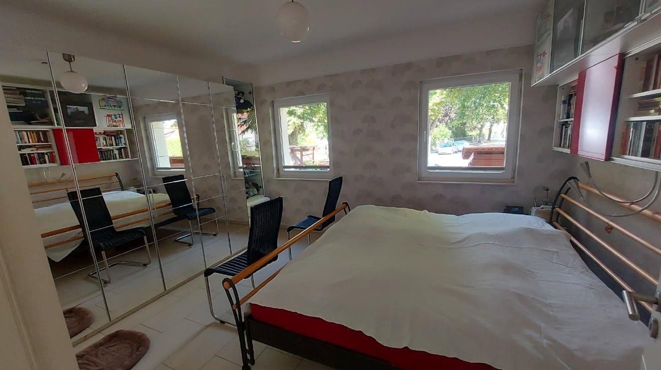 Predaj domu 198 m², pozemek 1.394 m², Falkensee, Brandenbursko Predaj domu 198 m², pozemek 1.394 m², Falkensee, Brandenbursko