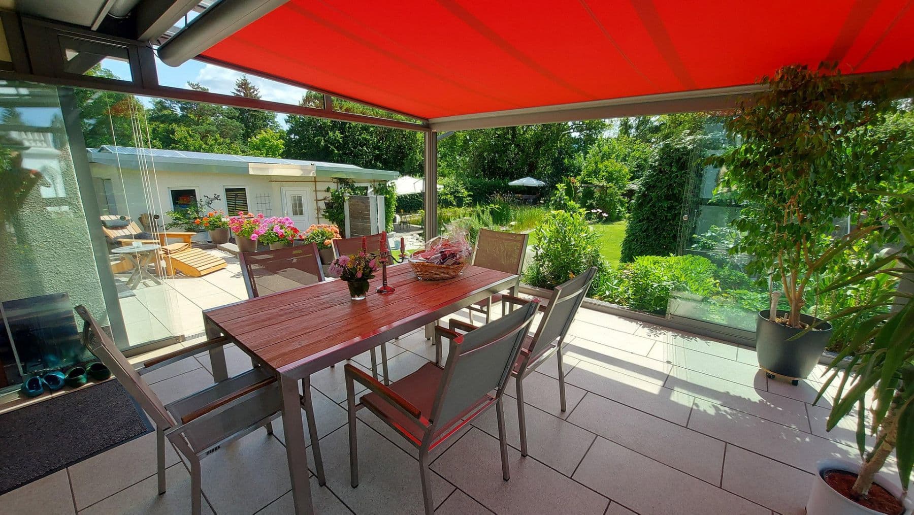 Predaj domu 198 m², pozemek 1.394 m², Falkensee, Brandenbursko Predaj domu 198 m², pozemek 1.394 m², Falkensee, Brandenbursko