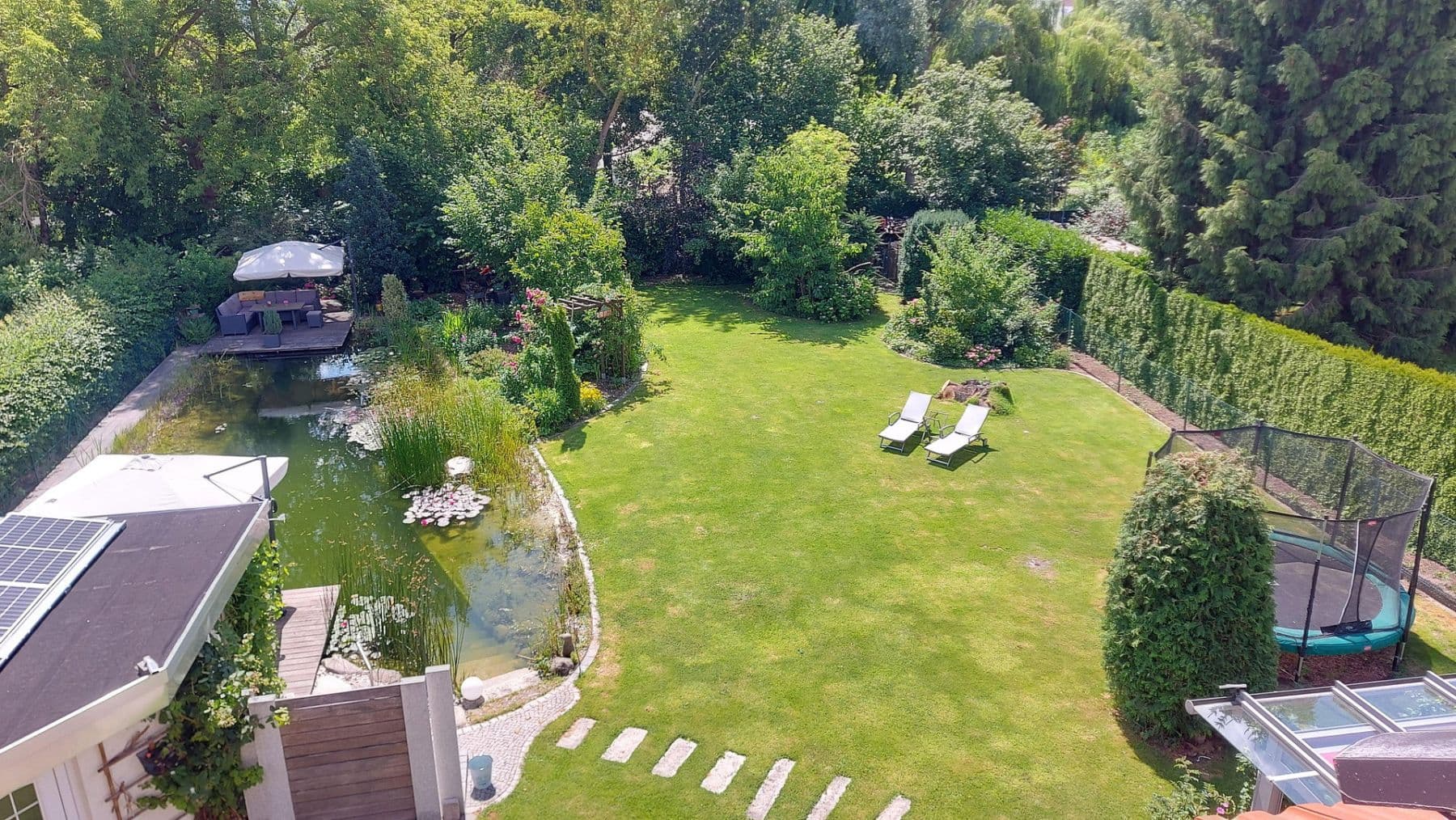Predaj domu 198 m², pozemek 1.394 m², Falkensee, Brandenbursko Predaj domu 198 m², pozemek 1.394 m², Falkensee, Brandenbursko