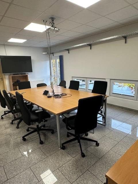 Prenájom nebytového priestoru 7.800 m², Plattling, Bavorsko Prenájom nebytového priestoru 7.800 m², Plattling, Bavorsko