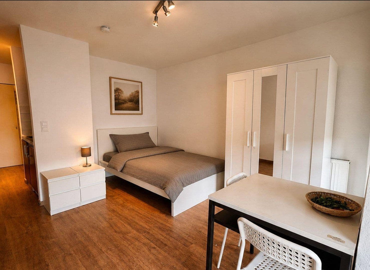 Prenájom bytu 1-izbový 23 m², Herrnstr. 91, Fürth, Bavorsko Prenájom bytu 1-izbový 23 m², Herrnstr. 91, Fürth, Bavorsko