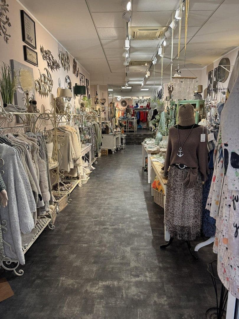 Predaj domu 802 m², pozemek 580 m², Marktstraße 41, Wilhelmshaven, Dolné Sasko Predaj domu 802 m², pozemek 580 m², Marktstraße 41, Wilhelmshaven, Dolné Sasko