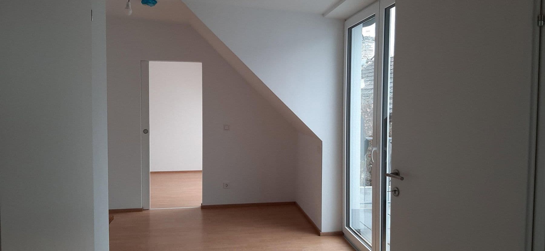 Prenájom bytu 3-izbový 54 m², Oberlaaer Straße 85, Wien, Viedeň Prenájom bytu 3-izbový 54 m², Oberlaaer Straße 85, Wien, Viedeň