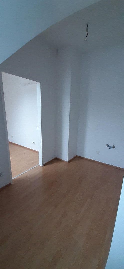 Prenájom bytu 3-izbový 54 m², Oberlaaer Straße 85, Wien, Viedeň Prenájom bytu 3-izbový 54 m², Oberlaaer Straße 85, Wien, Viedeň