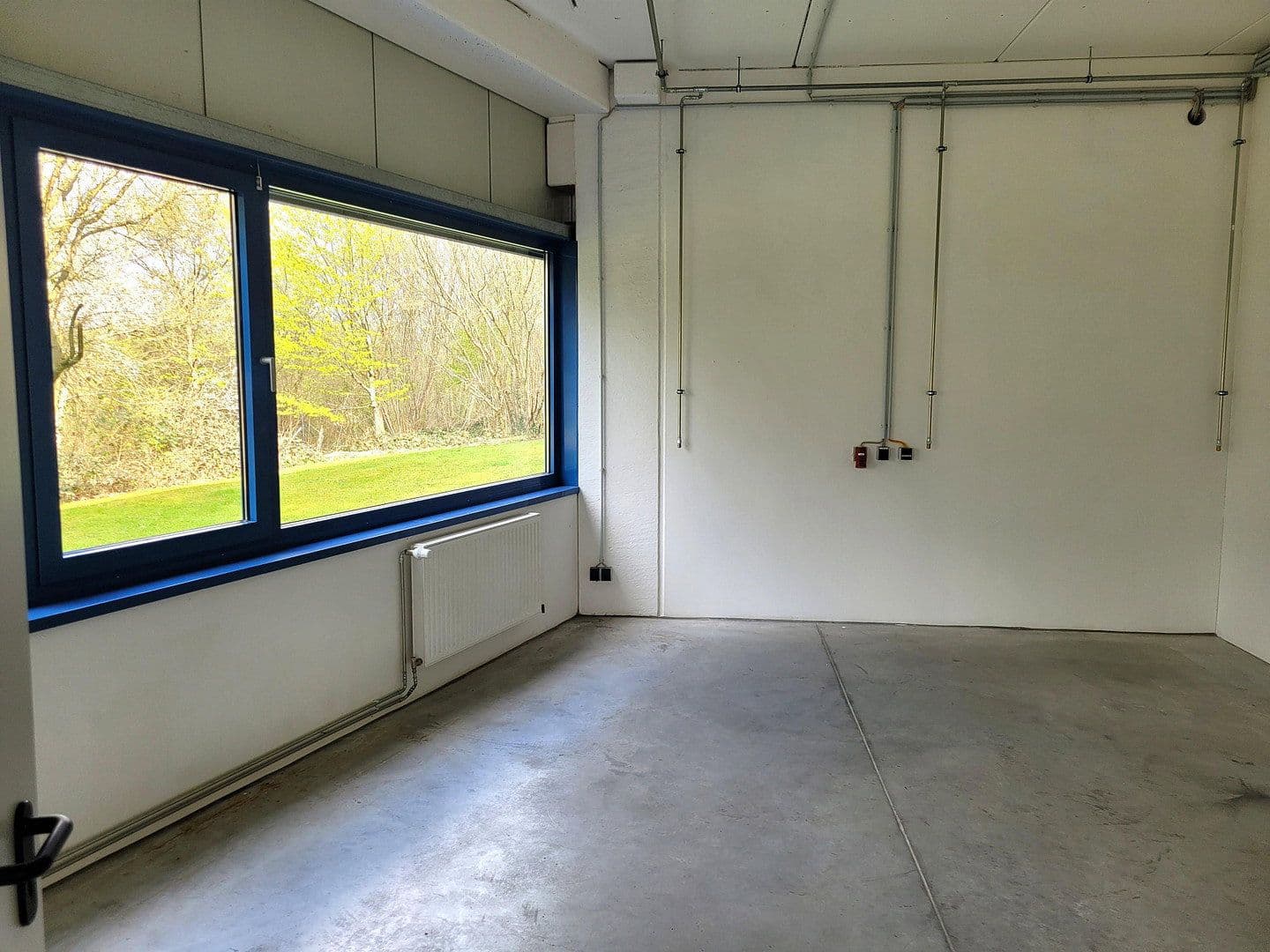 Predaj nebytového priestoru 3.375 m², Schönkirchen, Šlezvicko-Holštajnsko Predaj nebytového priestoru 3.375 m², Schönkirchen, Šlezvicko-Holštajnsko