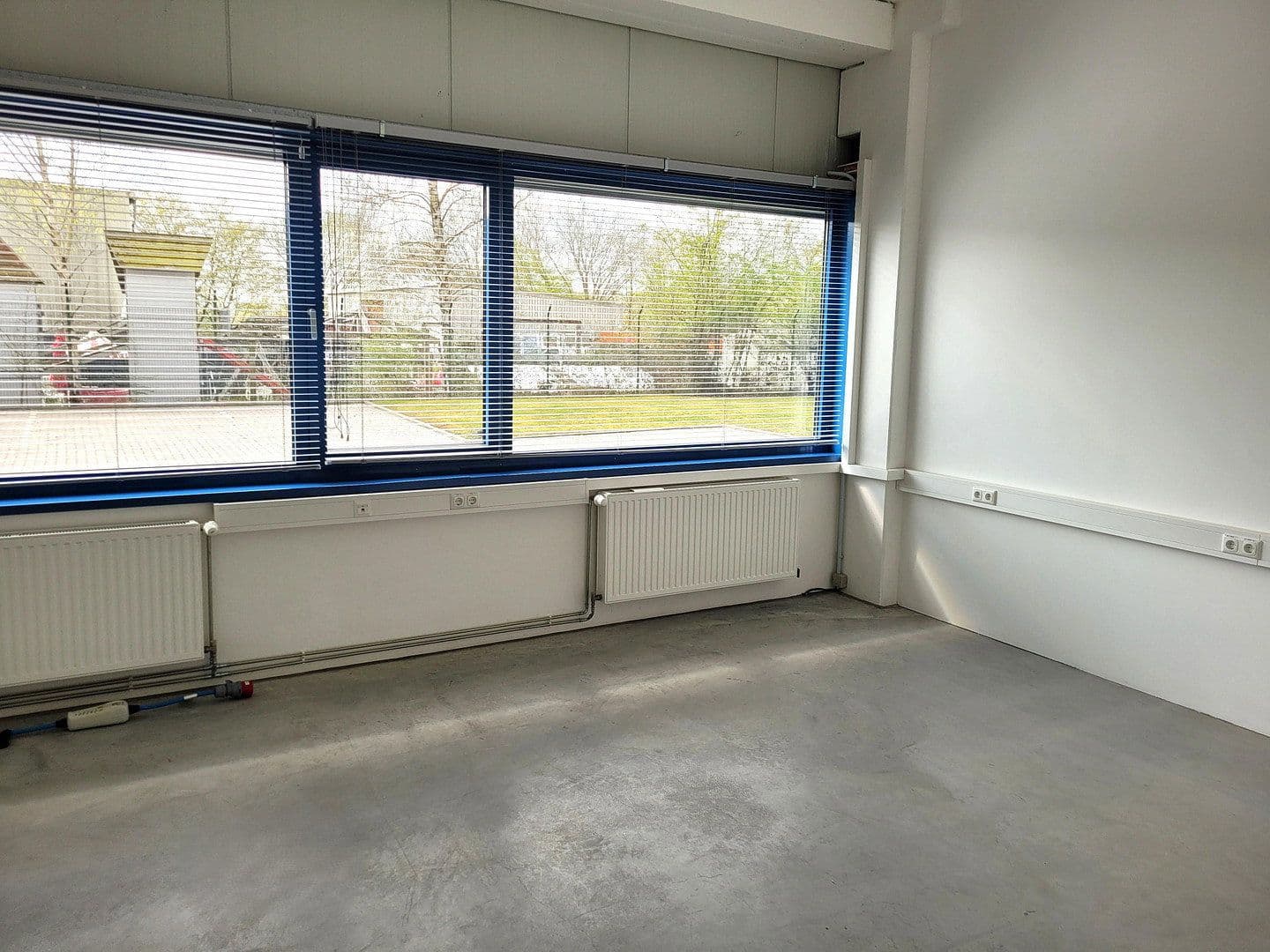 Predaj nebytového priestoru 3.375 m², Schönkirchen, Šlezvicko-Holštajnsko Predaj nebytového priestoru 3.375 m², Schönkirchen, Šlezvicko-Holštajnsko