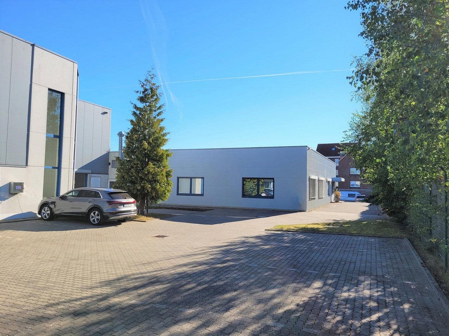 Predaj nebytového priestoru 3.375 m², Schönkirchen, Šlezvicko-Holštajnsko Predaj nebytového priestoru 3.375 m², Schönkirchen, Šlezvicko-Holštajnsko