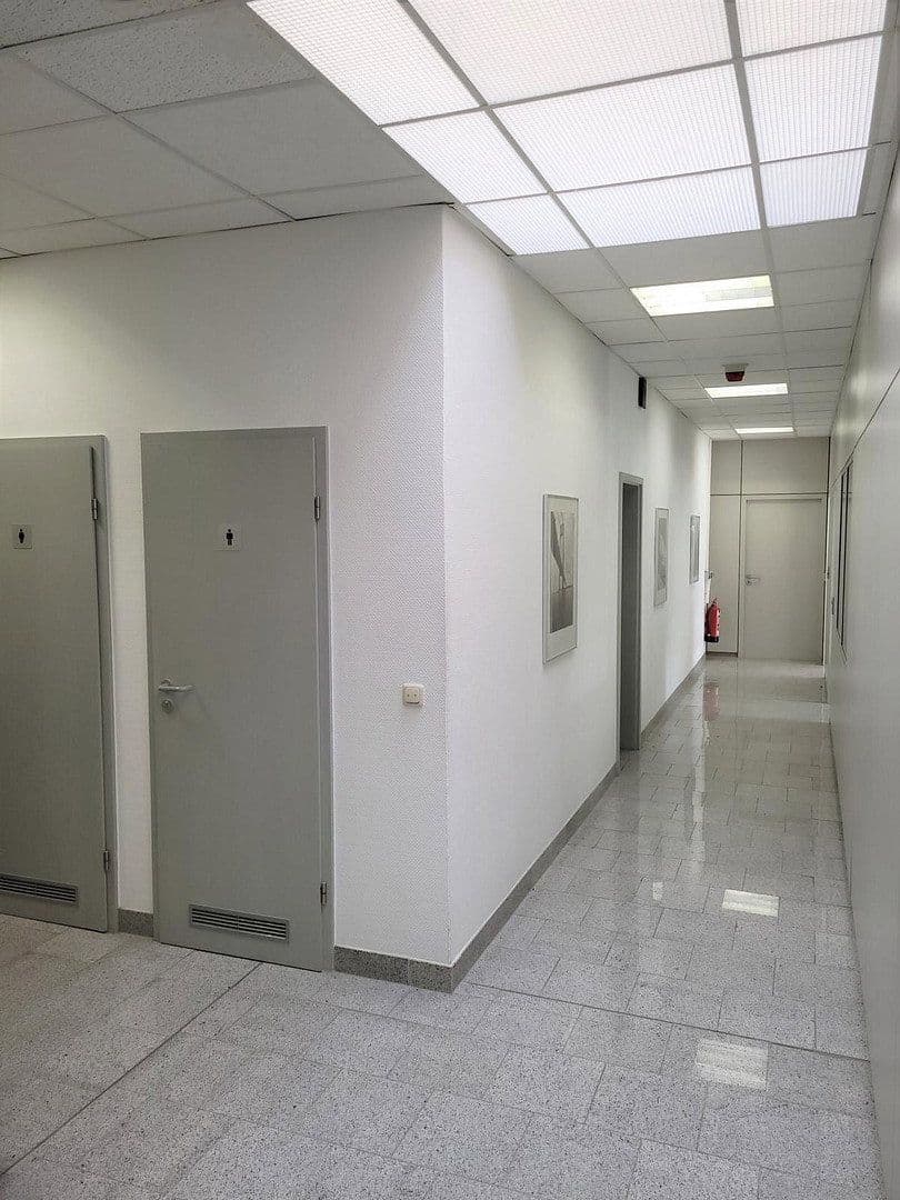 Predaj nebytového priestoru 3.375 m², Schönkirchen, Šlezvicko-Holštajnsko Predaj nebytového priestoru 3.375 m², Schönkirchen, Šlezvicko-Holštajnsko